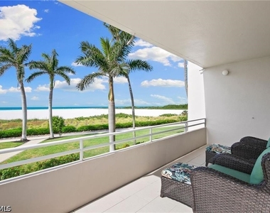 240 Seaview Court - Photo Thumbnail 15
