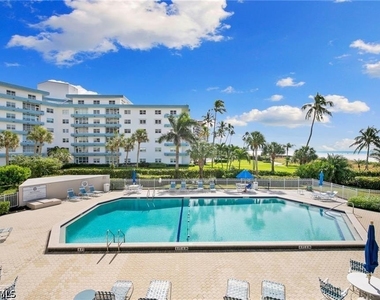 240 Seaview Court - Photo Thumbnail 17