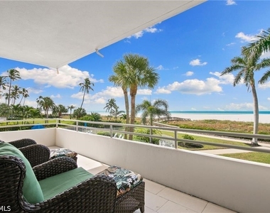 240 Seaview Court - Photo Thumbnail 2