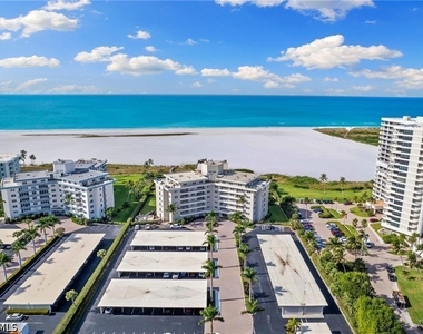240 Seaview Court - Photo Thumbnail 20