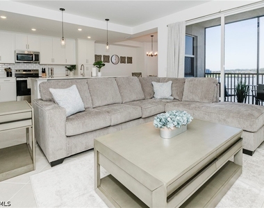 5583 Double Eagle Circle - Photo Thumbnail 9
