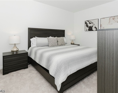 5583 Double Eagle Circle - Photo Thumbnail 15