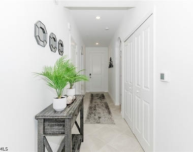 5583 Double Eagle Circle - Photo Thumbnail 2