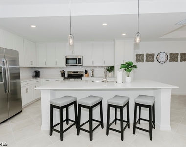 5583 Double Eagle Circle - Photo Thumbnail 7
