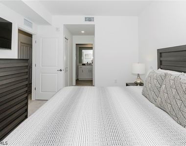 5583 Double Eagle Circle - Photo Thumbnail 14