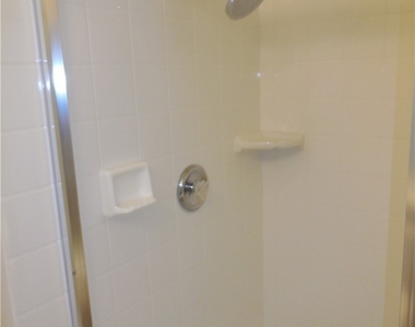 8539 Alessandria Court - Photo Thumbnail 24