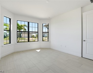 1954 Fresno Avenue - Photo Thumbnail 30
