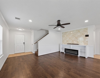 15323 Trinity Meadow Dr - Photo Thumbnail 4