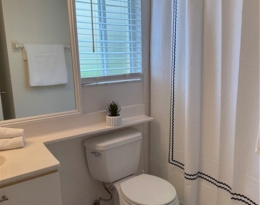 7750 Jewel Lane - Photo Thumbnail 12