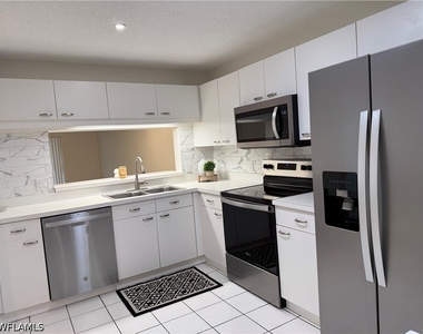 7750 Jewel Lane - Photo Thumbnail 6