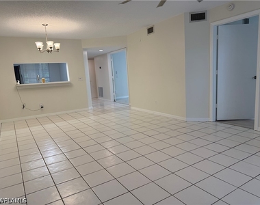 7750 Jewel Lane - Photo Thumbnail 8