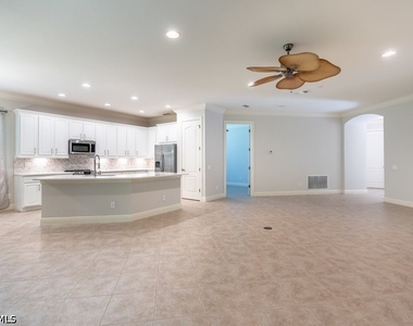 28485 Altessa Way - Photo Thumbnail 6