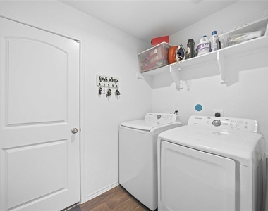 22434 Forest Gorge Lane - Photo Thumbnail 18