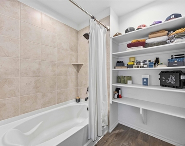 22434 Forest Gorge Lane - Photo Thumbnail 17