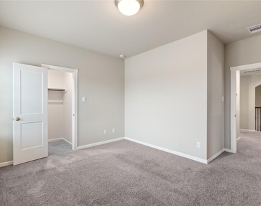 4702 Primrose Valley Lane - Photo Thumbnail 27