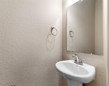 4702 Primrose Valley Lane - Photo Thumbnail 2