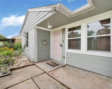 5714 Peacock Street - Photo Thumbnail 6