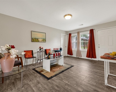 5714 Peacock Street - Photo Thumbnail 9