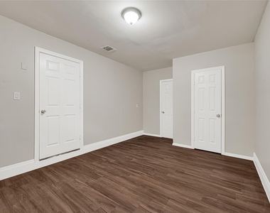 5714 Peacock Street - Photo Thumbnail 18