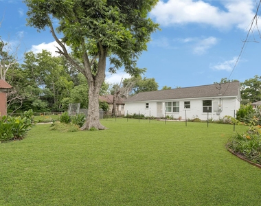 5714 Peacock Street - Photo Thumbnail 4