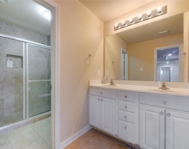 1243 Glenwood Canyon Lane - Photo Thumbnail 37