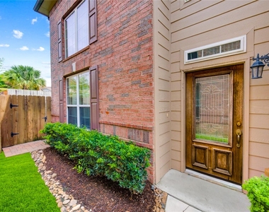 1243 Glenwood Canyon Lane - Photo Thumbnail 39