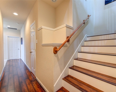 1243 Glenwood Canyon Lane - Photo Thumbnail 28