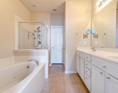 1243 Glenwood Canyon Lane - Photo Thumbnail 16