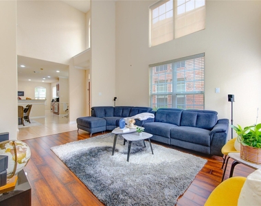 1243 Glenwood Canyon Lane - Photo Thumbnail 10