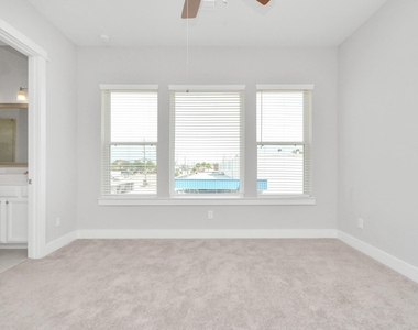713 Strawberry Pines Court - Photo Thumbnail 28