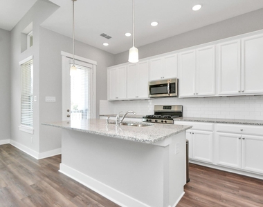 713 Strawberry Pines Court - Photo Thumbnail 20