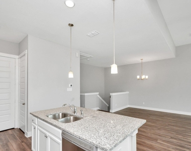 713 Strawberry Pines Court - Photo Thumbnail 21