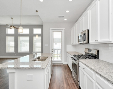 713 Strawberry Pines Court - Photo Thumbnail 23