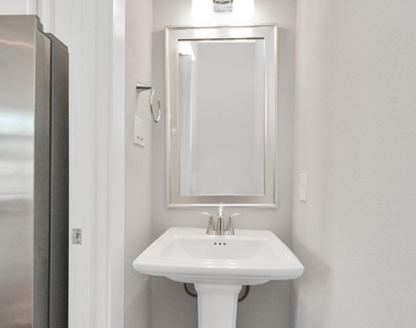 713 Strawberry Pines Court - Photo Thumbnail 25