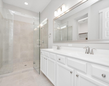 713 Strawberry Pines Court - Photo Thumbnail 30
