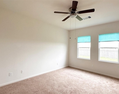 2013 Spindletree Lane - Photo Thumbnail 9