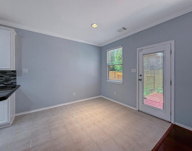 3 Peachridge Place - Photo Thumbnail 3