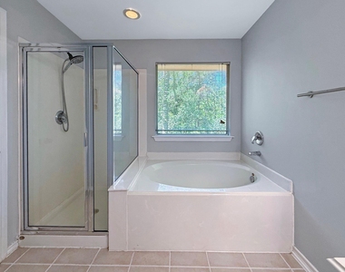 3 Peachridge Place - Photo Thumbnail 14