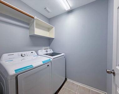 3 Peachridge Place - Photo Thumbnail 11