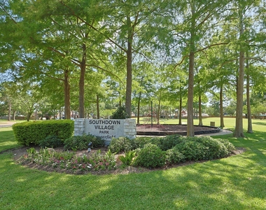 7435 River Garden Drive - Photo Thumbnail 34