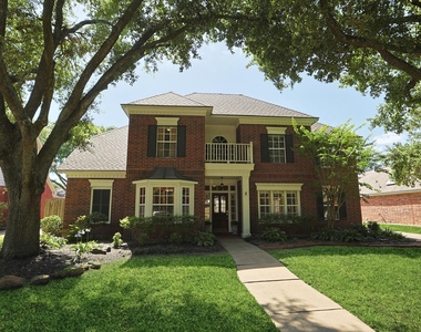 7435 River Garden Drive - Photo Thumbnail 3