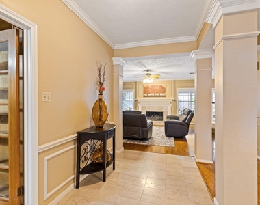 7435 River Garden Drive - Photo Thumbnail 5