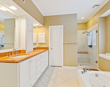 7435 River Garden Drive - Photo Thumbnail 21