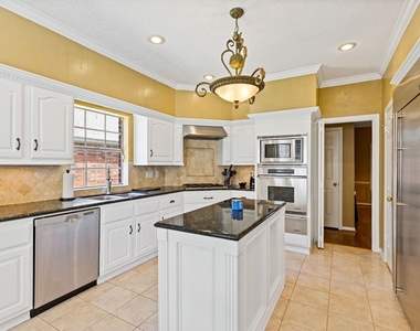 7435 River Garden Drive - Photo Thumbnail 13