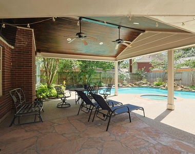 7435 River Garden Drive - Photo Thumbnail 29