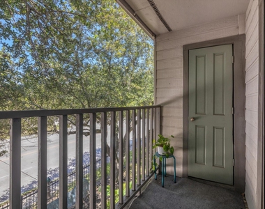 3220 69th Street - Photo Thumbnail 33