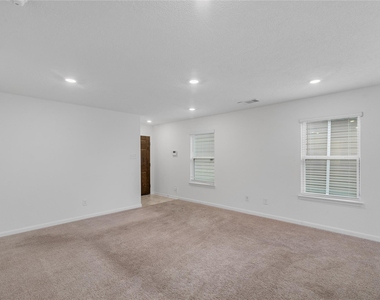 647 Ash Mill Drive - Photo Thumbnail 19