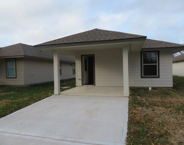120 East Ash Street - Photo Thumbnail 12