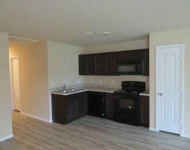 120 East Ash Street - Photo Thumbnail 2
