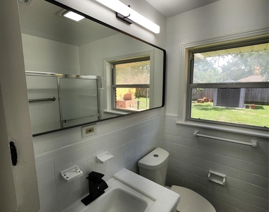 1635 Wilde Rock Way - Photo Thumbnail 3